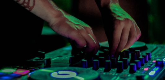 Mixxx 2.1: Software de DJ gratis obtiene una actualización importante